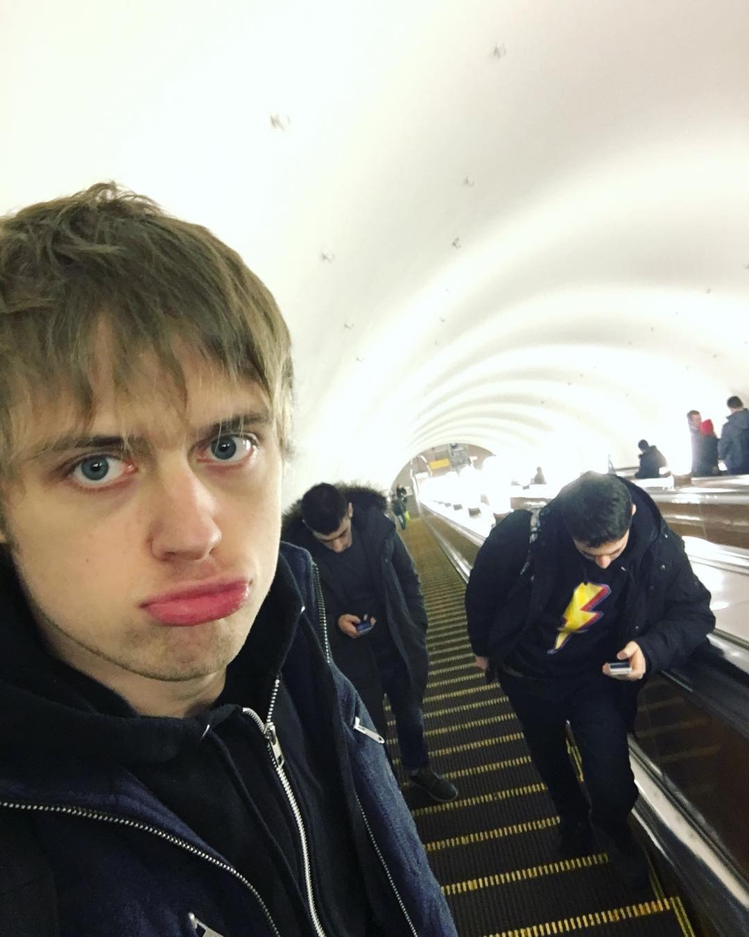 Ваня Усович в метро