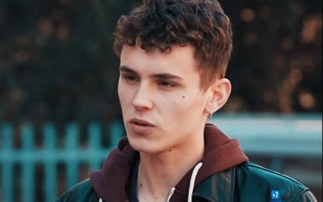 Арон Пипер