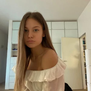 i (1)